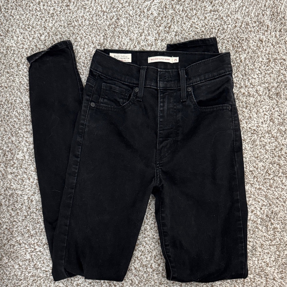 Black Skinny Jeans